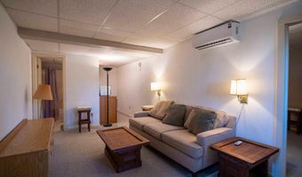 547- B KING St 17B, Basye, VA 22810