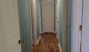 2200 Doncaster Dr, Albany, GA 31707