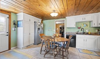 2320 W Orland Rd, Angola, IN 46703