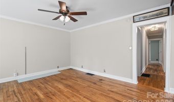 155 Michigan Ave, Asheville, NC 28806
