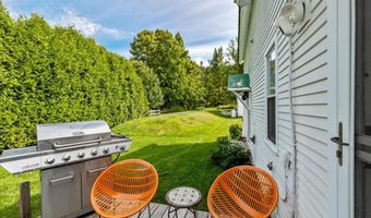 221 S Main St, Cambridge, VT 05444