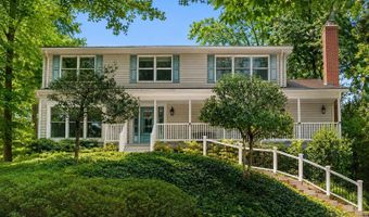 3843 30TH St N, Arlington, VA 22207