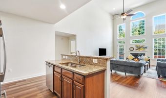 22985 WEYBRIDGE Sq, Ashburn, VA 20148