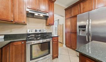 302 Riverside Dr, Berwick, LA 70342