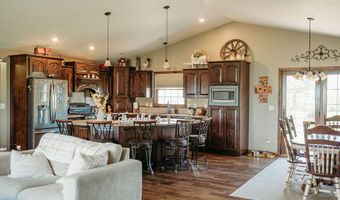 38404 142nd St, Aberdeen, SD 57401