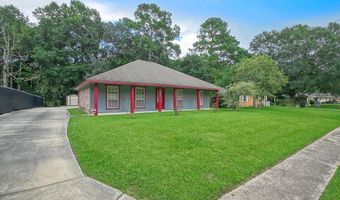 2405 Boxwood Dr, Baker, LA 70714