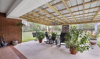 1582 Greenwood Rd, Baker, FL 32531