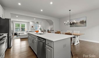 2037 Birchside Dr, Charlotte, NC 28205