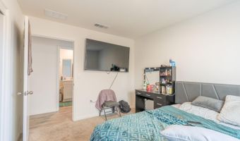 6421 Maple Leaf Ln, Riverbank, CA 95367