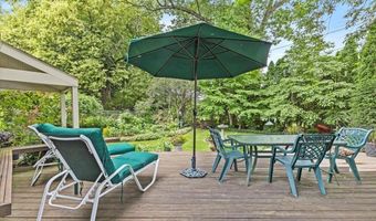 73 Oakwood St, Albany, NY 12208