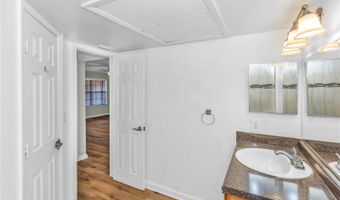 355 LAKEPOINTE Dr 102, Altamonte Springs, FL 32701