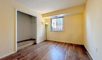 5217 NEWTON St 101, Bladensburg, MD 20710