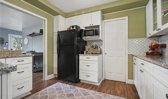 1223 Aurora Hill Dr, Aurora, OH 44202