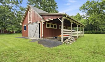 2400 Anchor Way, Anchorage, KY 40223