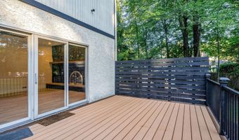 31 STONE MOUNTAIN Ln, Marlton, NJ 08053