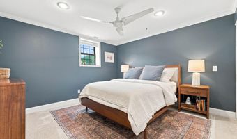 301 Walnut Ln, Apple Valley, MN 55124