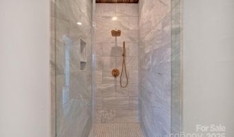 404 Silver Eagle Trl, Banner Elk, NC 28604