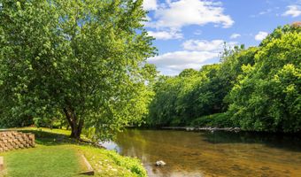 6 Susan St, Beacon Falls, CT 06403
