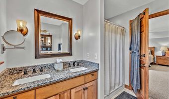 11 Loft Cir, Campton, NH 03223