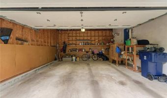130 Village Hill Ln, North Kingstown, RI 02852