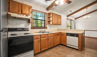 4011 Magnolia St, Beaufort, SC 29906
