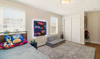 580 Old Main St, Coventry, RI 02816