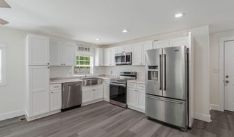 825 County Road 82, Athens, TN 37303