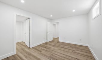20384 MIDDLEBURY St, Ashburn, VA 20147