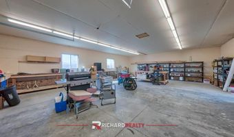 27 Longhorn Dr, Cody, WY 82414