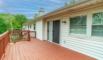 1226 Wissmann Dr, Ballwin, MO 63011