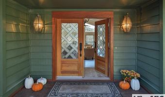16 S Sassafras Ct, Highlands, NC 28741