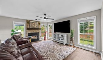 1948 Seymour Dr NW, Acworth, GA 30101