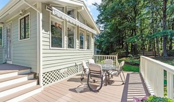 8 Brookdale Cir, Billerica, MA 01821