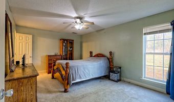 1085 Smokey Rd, Alto, GA 30510