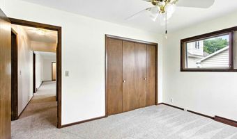 930 12TH St S, Wisconsin Rapids, WI 54494