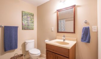 16301 Highlands Log Dr, Abingdon, VA 24210