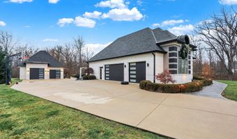 5898 Claybrook Dr, Bargersville, IN 46106