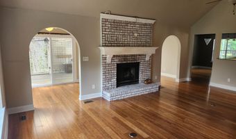 103 WASHINGTON Ln, Alabaster, AL 35007