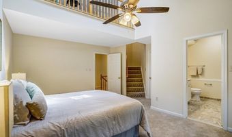 7044 FIELDHURST Ct, Alexandria, VA 22315