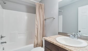 2224 NE Indigo Ln, Bend, OR 97701