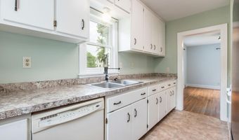 712 4th Ave E, Alexandria, MN 56308