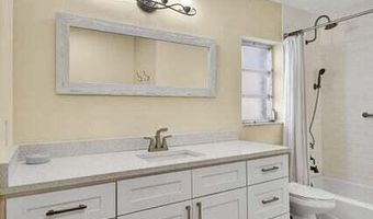 324 Orange Tree Dr 5, Atlantis, FL 33462