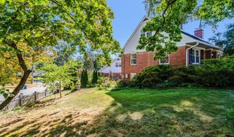 2911 EDGEHILL Dr, Alexandria, VA 22302