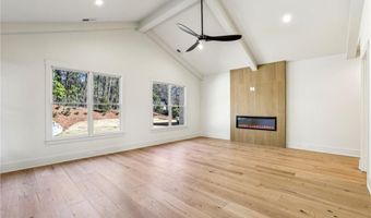 372 Karen Dr, Alpharetta, GA 30009