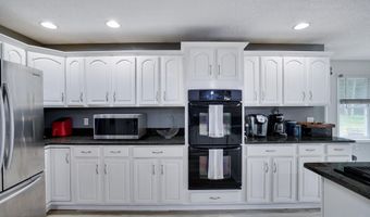 343 High Country Dr, Blakeslee, PA 18610