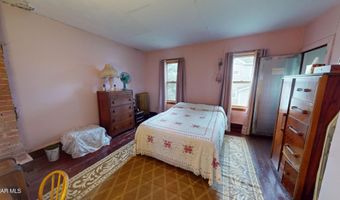 305 E Logan Ave, Altoona, PA 16602
