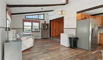138 Suffield St, Agawam, MA 01001