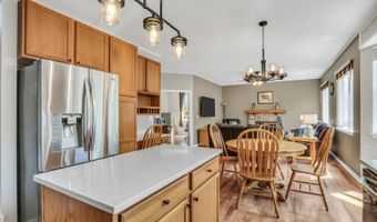 700 Needlegrass Pkwy, Antioch, IL 60002