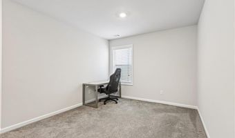 377 Station Overlook Dr, Auburn, GA 30011