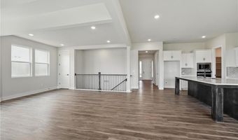 1617 Grayhawk Dr, Basehor, KS 66007